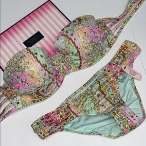 New Victoria Secret Swimsuit 2PC 36C/XS